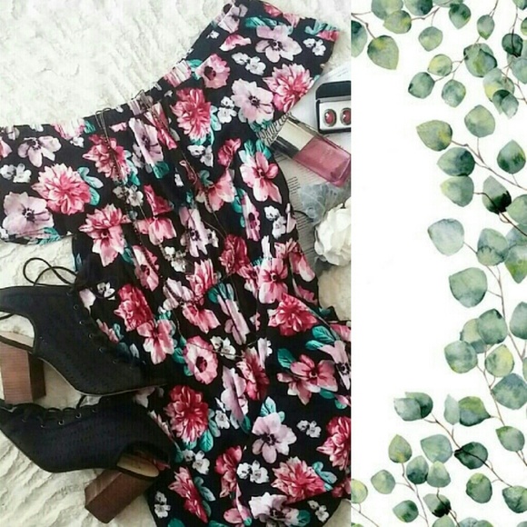 ππ± J FOR JUSTICE Off-the-Shoulder Floral Maxi - Picture 5 of 7